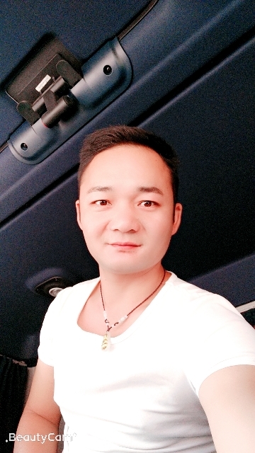 平凡的第一张照片--张家界中老年相亲网
