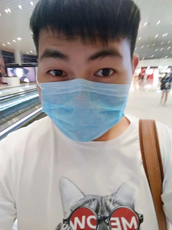 咔咔一顿的第二张照片--张家界中老年相亲网